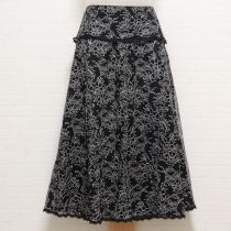 黒フラワー刺繍レーススカート【9号】