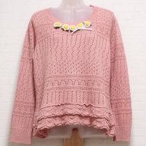ピンクマーガレットモチーフセーター